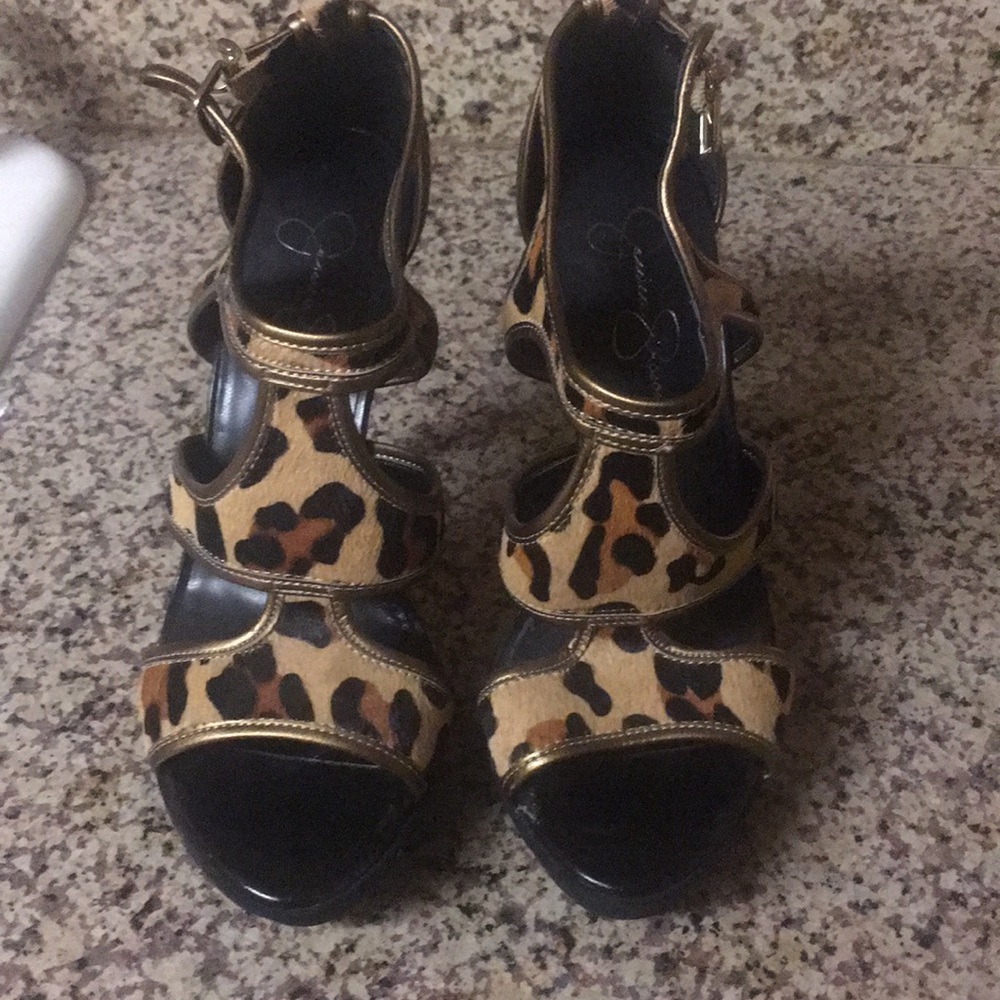 Brand new calf hair leopard print heels